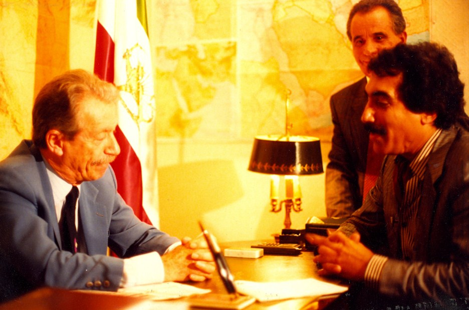 DR. SHAPOUR BAKHTIAR